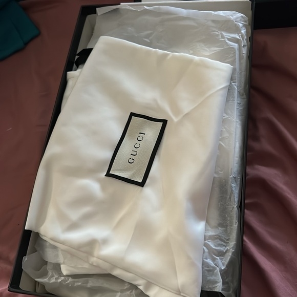 Authentic Gucci Loafers - Burgundy Size 6.5 - Picture 3 of 11